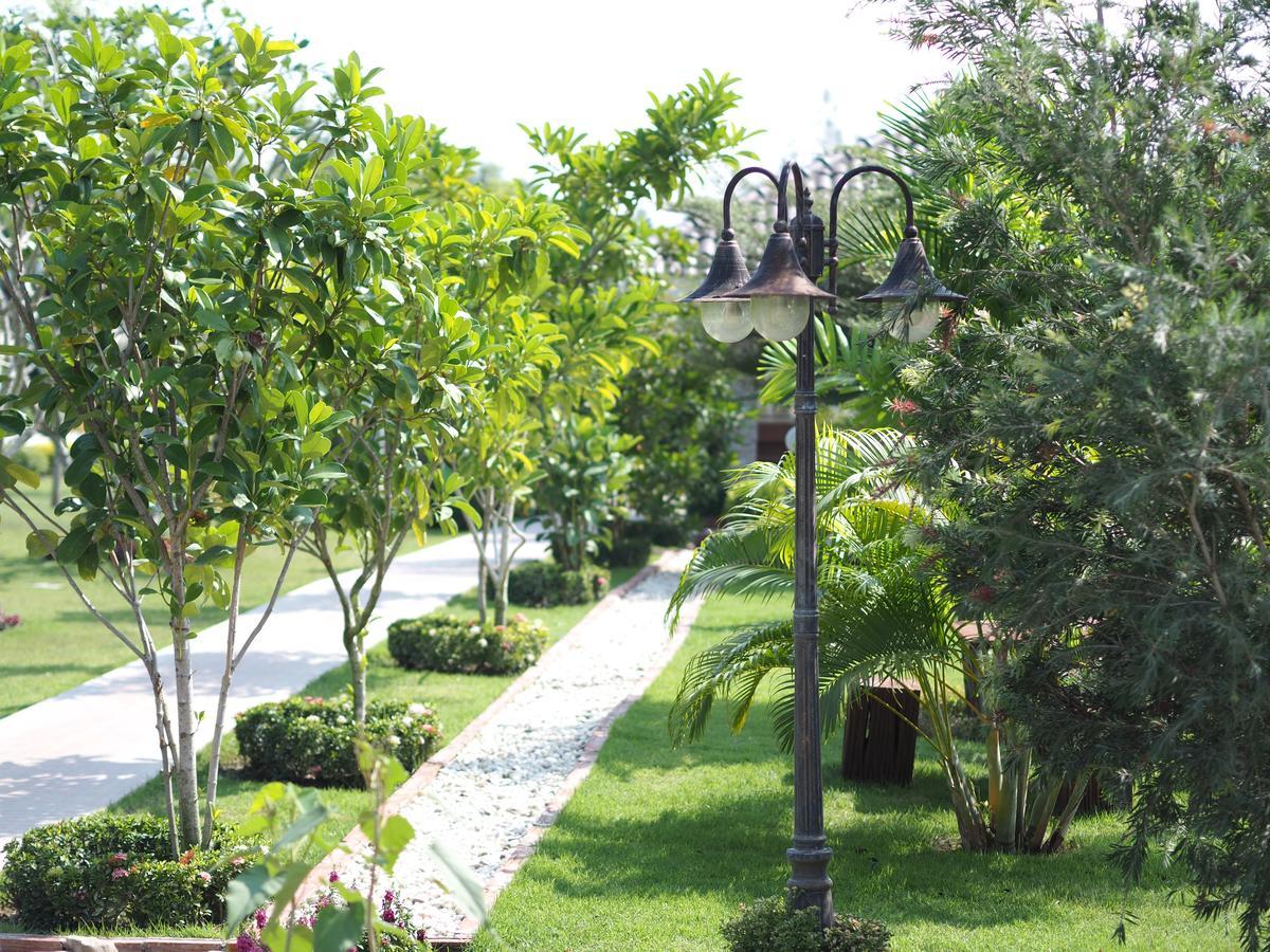 Rai Fahpratan Home And Garden Ban Pak Ngam  Esterno foto