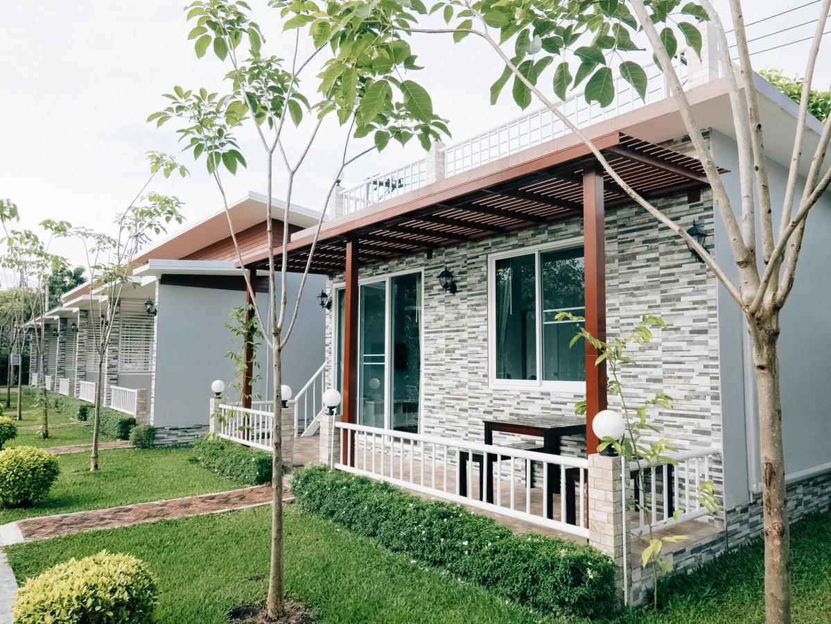Rai Fahpratan Home And Garden Ban Pak Ngam  Esterno foto