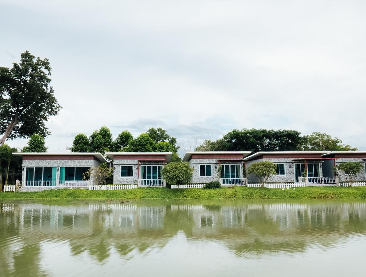 Rai Fahpratan Home And Garden Ban Pak Ngam  Esterno foto
