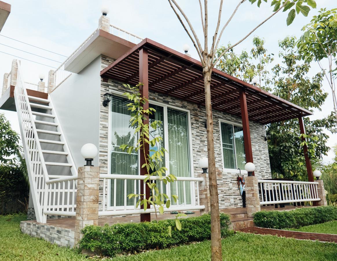 Rai Fahpratan Home And Garden Ban Pak Ngam  Esterno foto