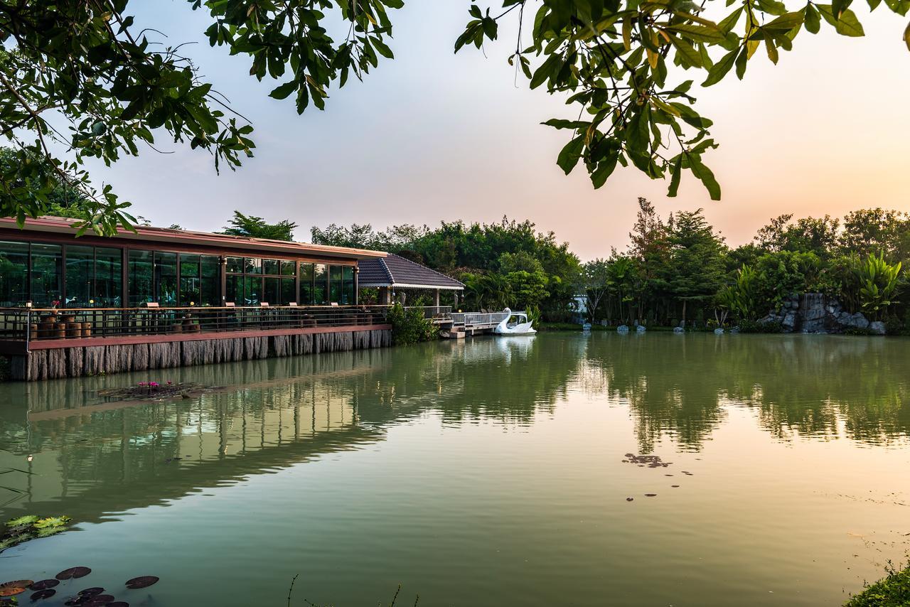 Rai Fahpratan Home And Garden Ban Pak Ngam  Esterno foto